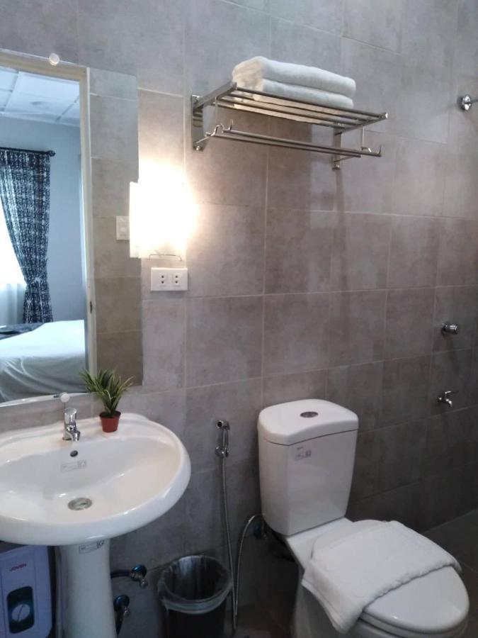 R Bed And Breakfast باغيو المظهر الخارجي الصورة